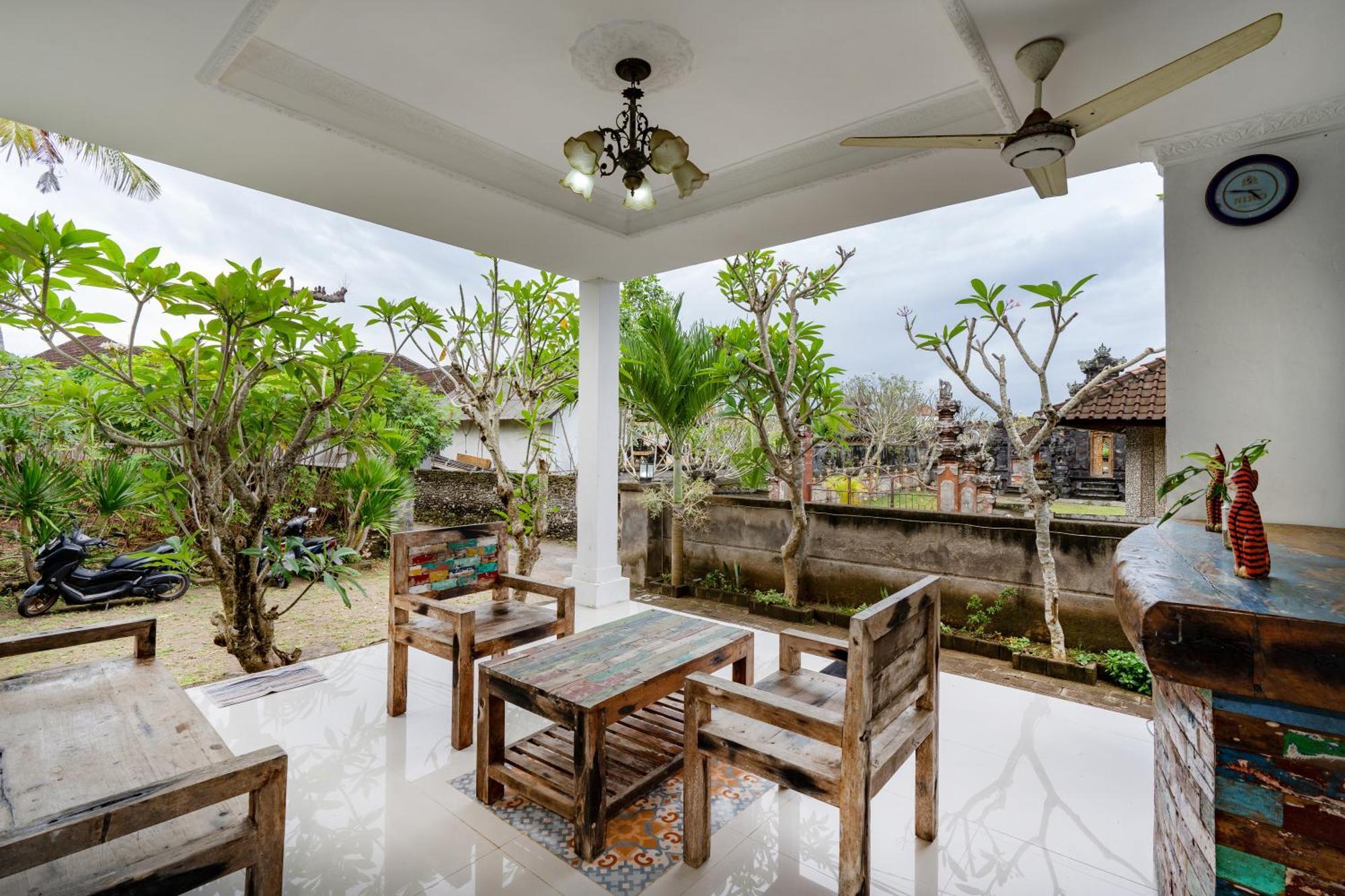 Raira Villas Lembongan Exterior photo