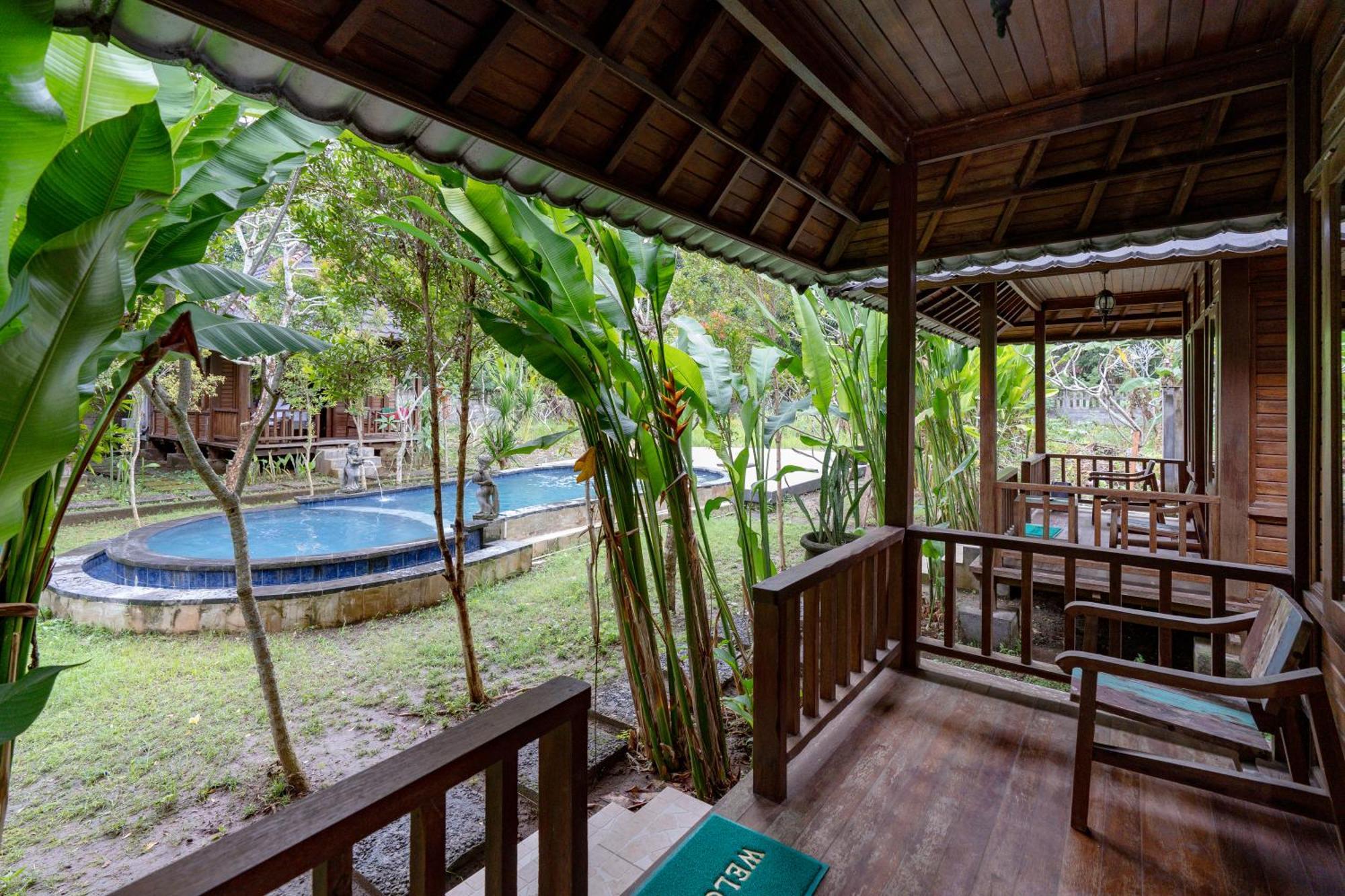 Raira Villas Lembongan Exterior photo